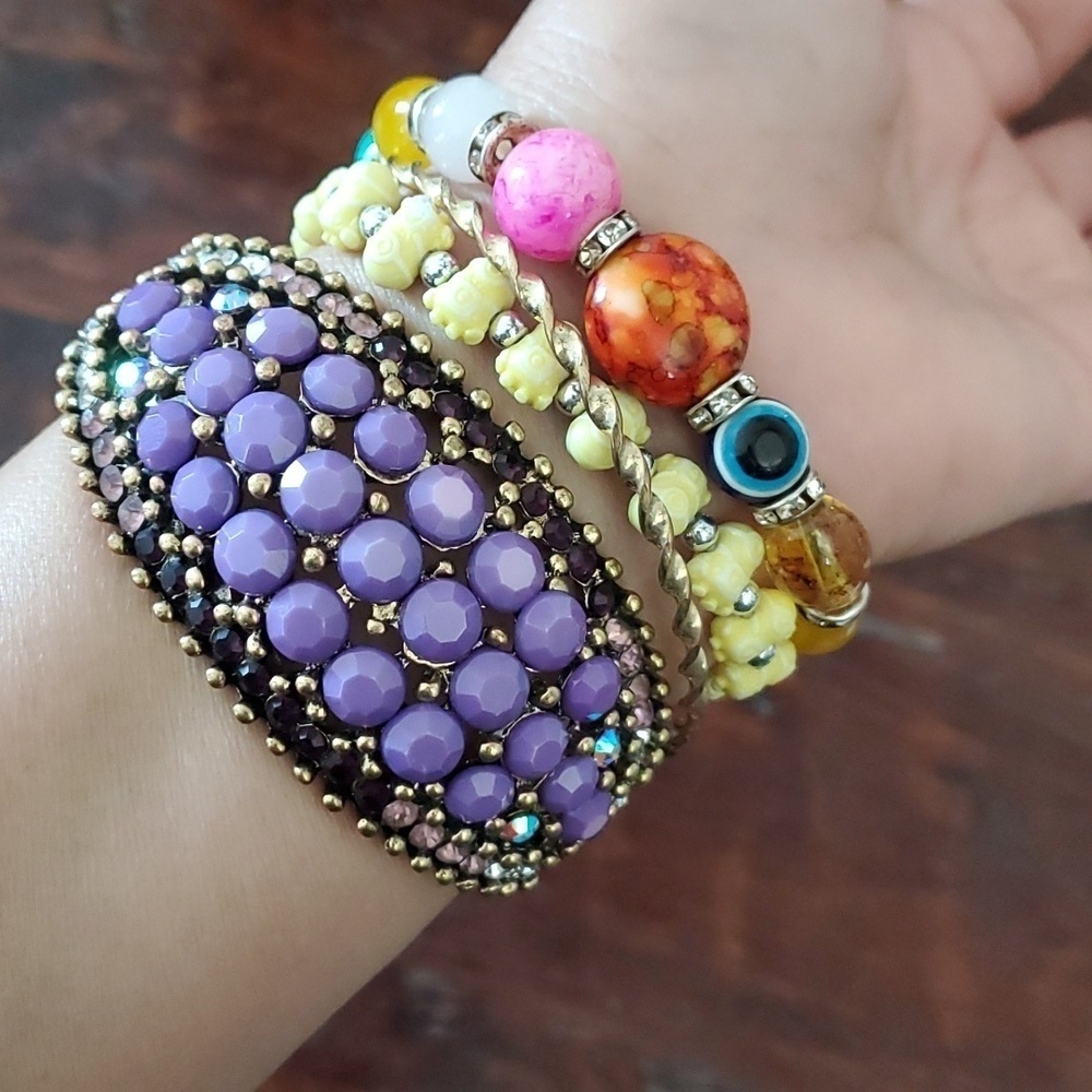 GIRL POWER PURPLE BRACELET